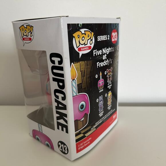Funko Pop! Five Night's At Freddys - Cupcake 213 Vinyl Figure - Picture 3 of 4